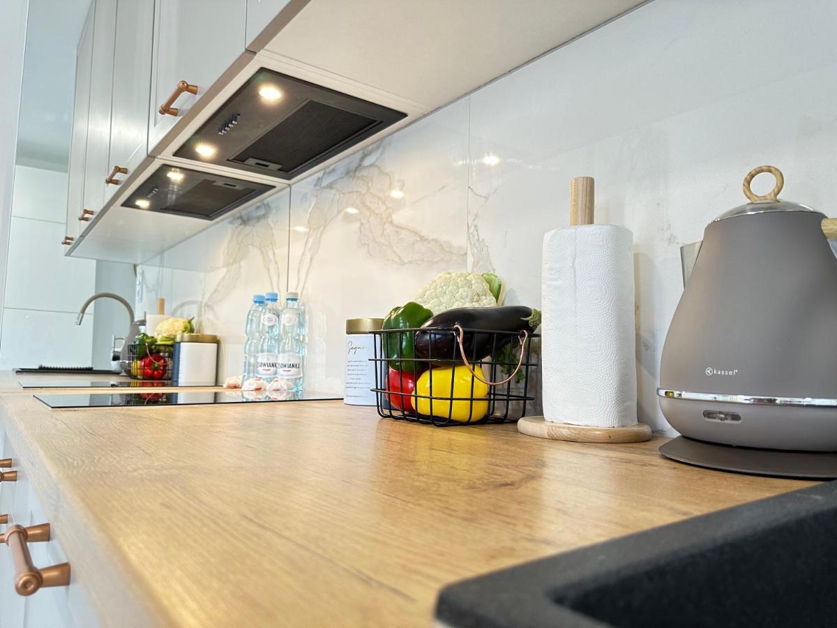 Moveen! Wynajem Apartamentow We Wroclawiu! 10 Minut Od Centrum Exterior photo