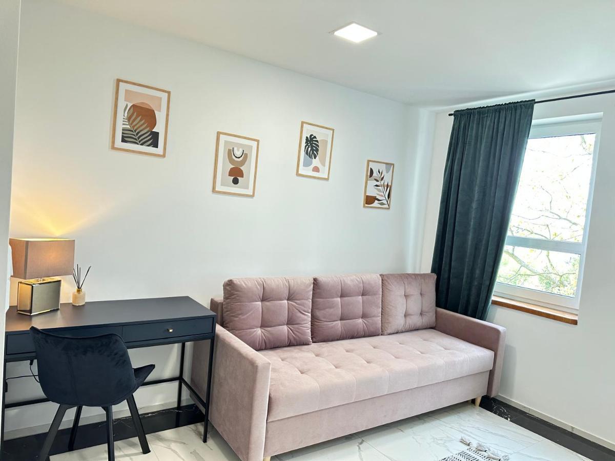 Moveen! Wynajem Apartamentow We Wroclawiu! 10 Minut Od Centrum Exterior photo