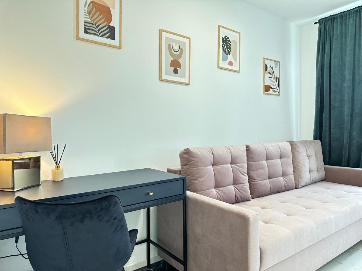 Moveen! Wynajem Apartamentow We Wroclawiu! 10 Minut Od Centrum Exterior photo