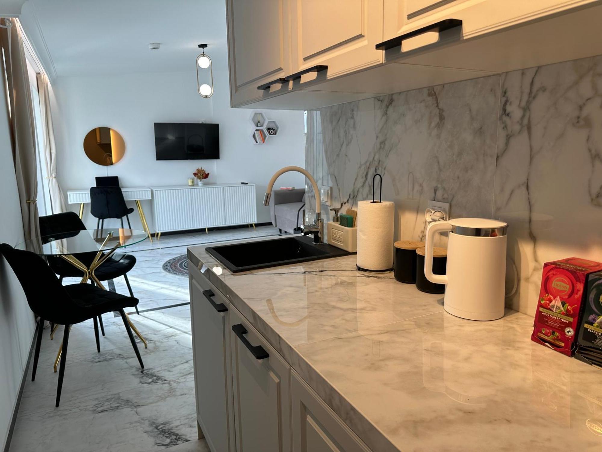 Moveen! Wynajem Apartamentow We Wroclawiu! 10 Minut Od Centrum Exterior photo