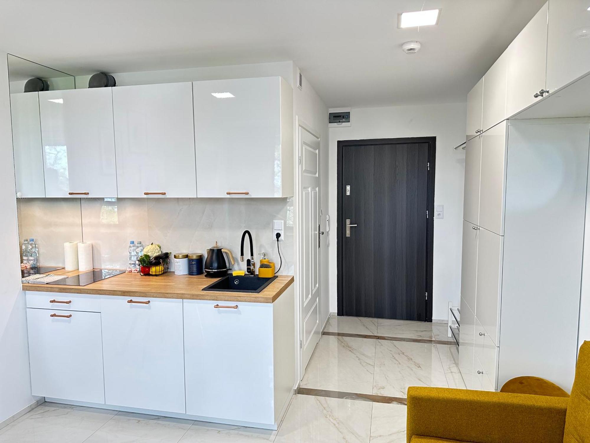 Moveen! Wynajem Apartamentow We Wroclawiu! 10 Minut Od Centrum Exterior photo